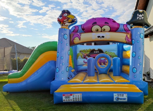 Atrakcja dmuchana zjeżdżalnia Zamek Piracki- Ośmiorniczka